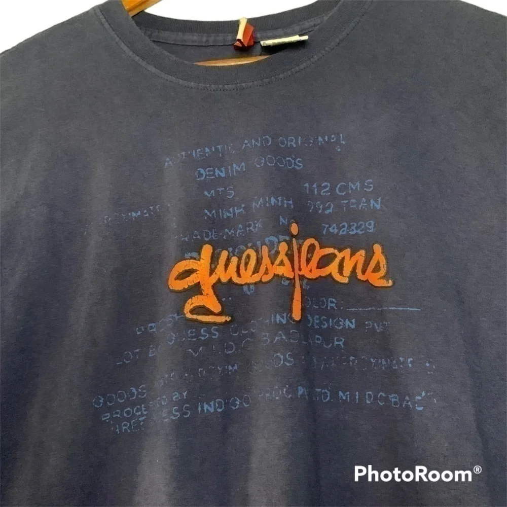 VINTAGE Guess Jeans T-shirt - Picture 3 of 4